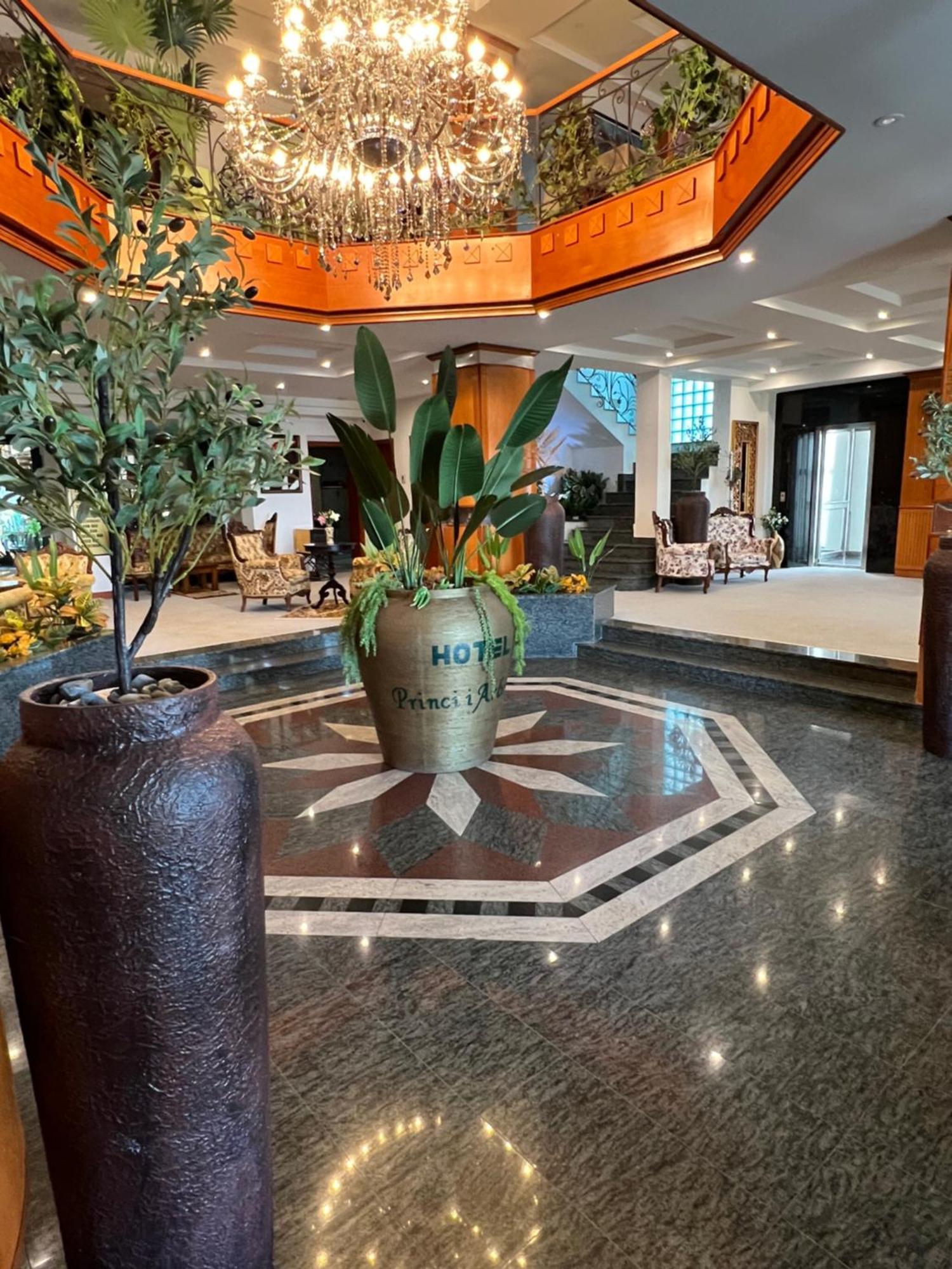 Hotel Princi I Arberit Приштина Экстерьер фото